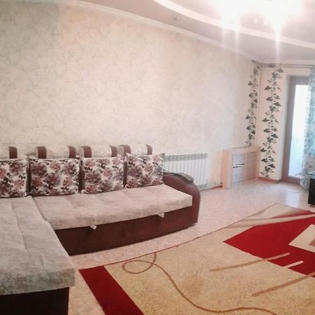 Иляева 66 Парк Кен Баба Shymkent Luaran gambar